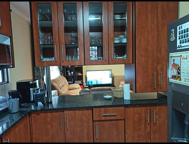 3 BEDROOM HOUSE FOR SALE IN MAGALIESBERG COUNTRY ESTATE